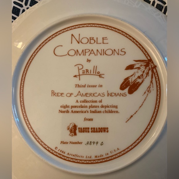 Perillo Noble Companions by - Picture 2 of 3